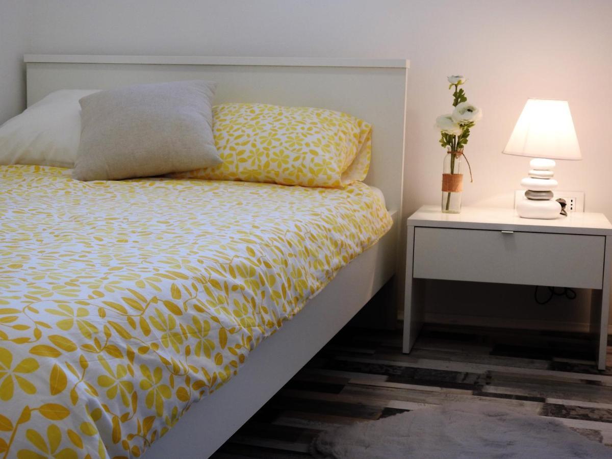 Casa De Rea Apartment ซริกเวนิซา ภายนอก รูปภาพ